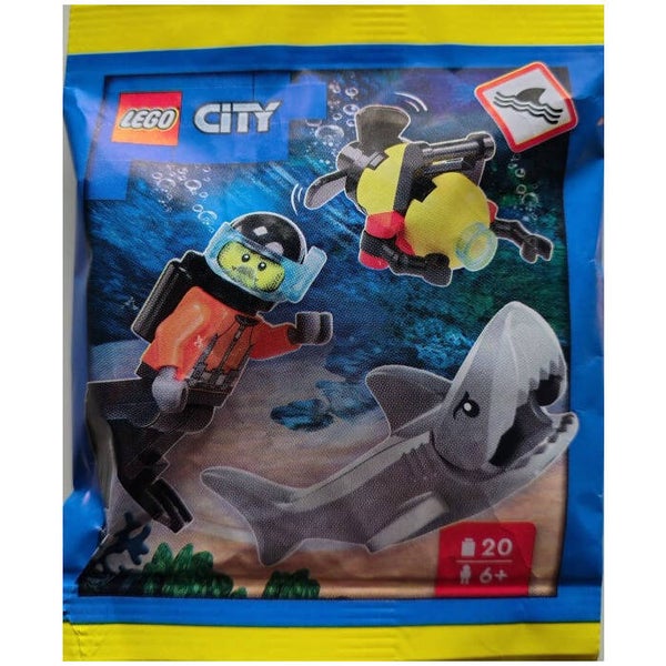 Lego diver with robot and shark 952503