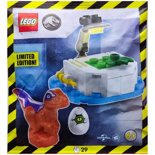 Lego laboratory with raptor 122401
