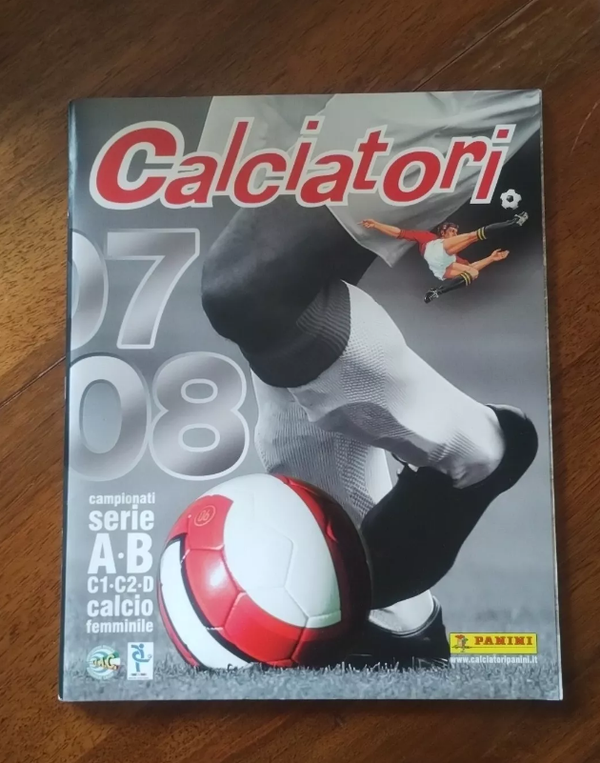 ALBUM FIGURINE   CALCIATORI    PANINI   2007 - 2008   VUOTO   OTTIMO, PARI AL NUOVO, SENZA LE SEI FIGURINE, SENZA CEDOLE
