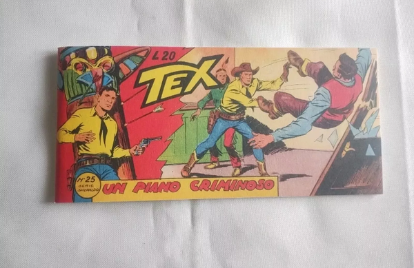 STRISCE FUMETTO   COLLANA DEL TEX   N° 25   SERIE SMERALDO   TITOLO:   UN PIANO CRIMINOSO   SERGIO BONELLI EDITORE.