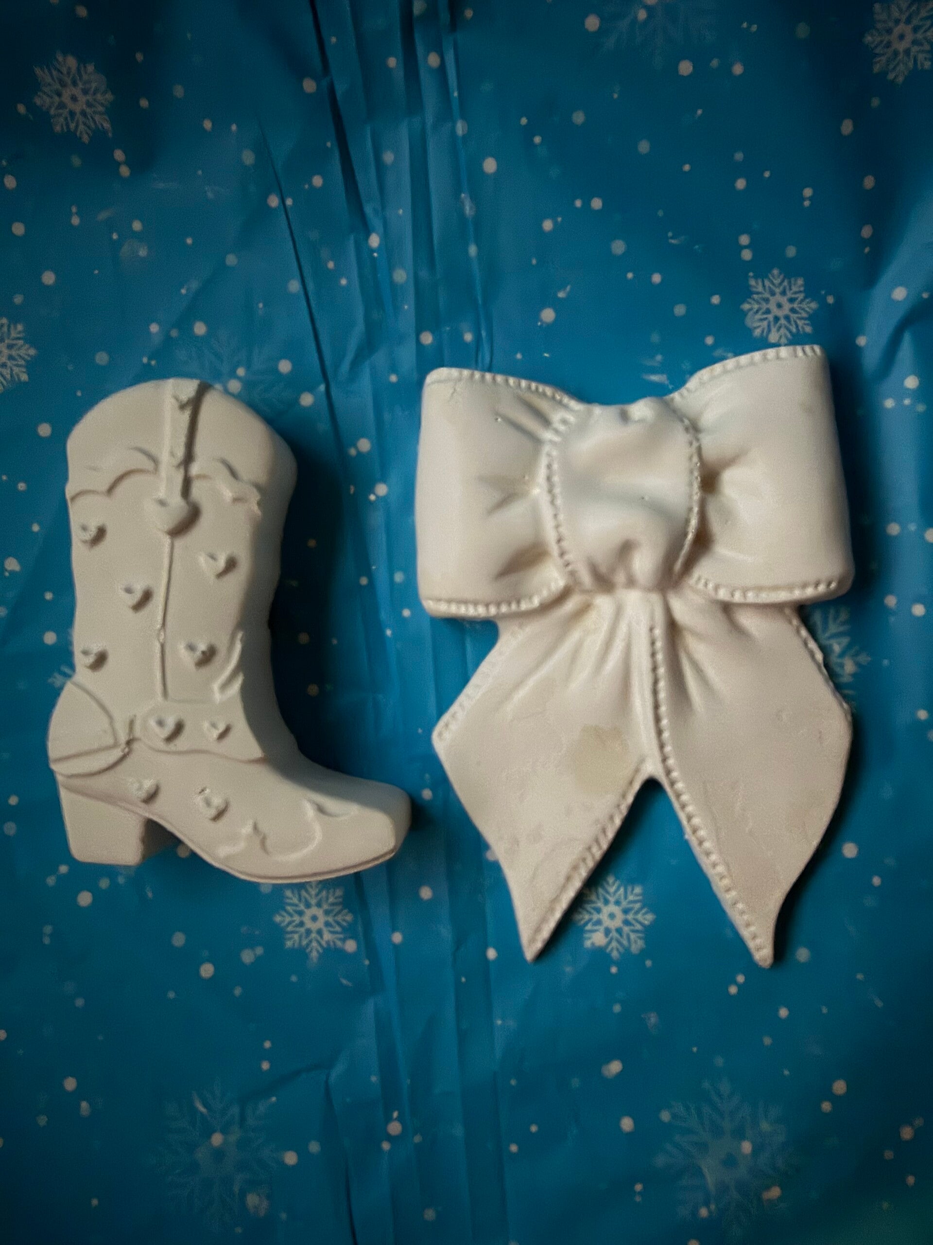 large bows and boots