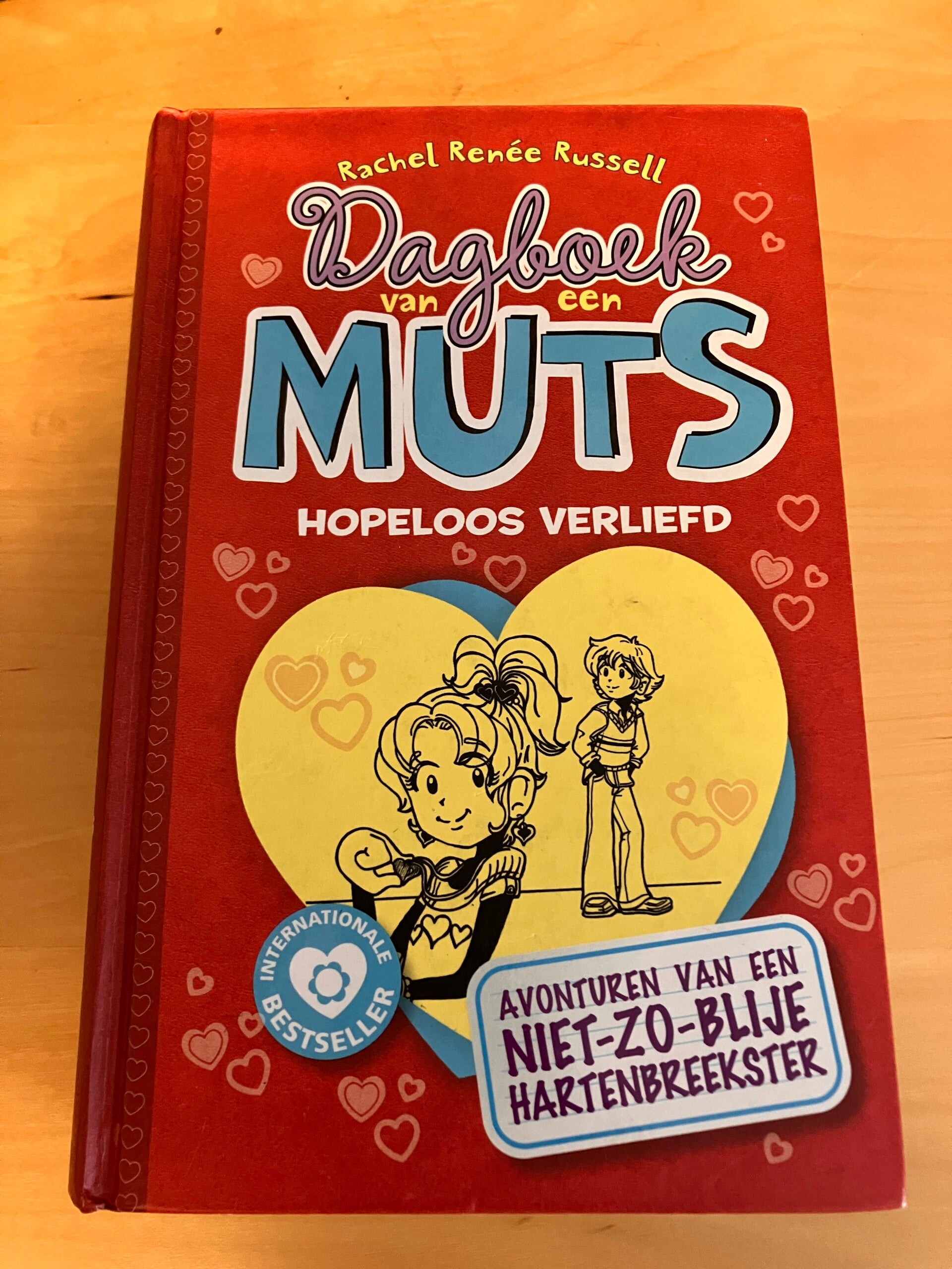 Rachel Renée Russell - Dagboek van een muts, hopeloos verliefd (deel 6)