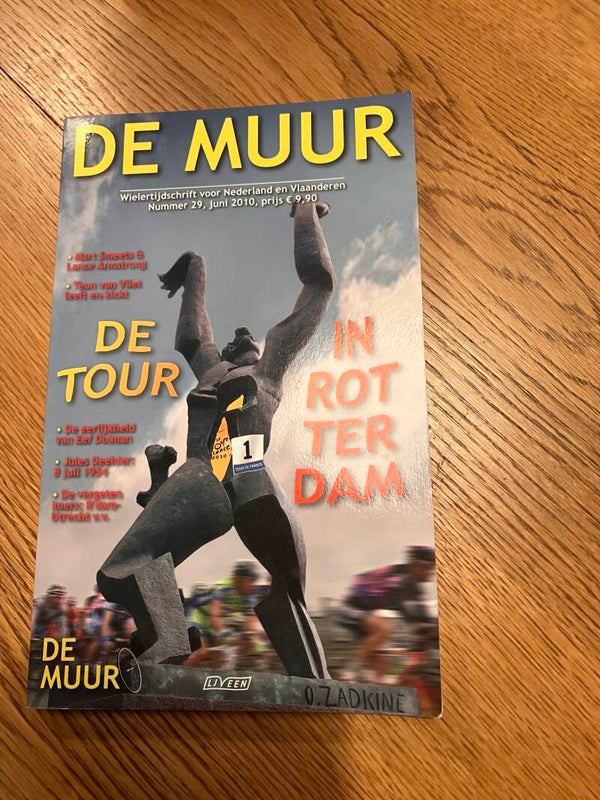 Mart Smeets, Bert Wagendorp e.a. - De Muur 29