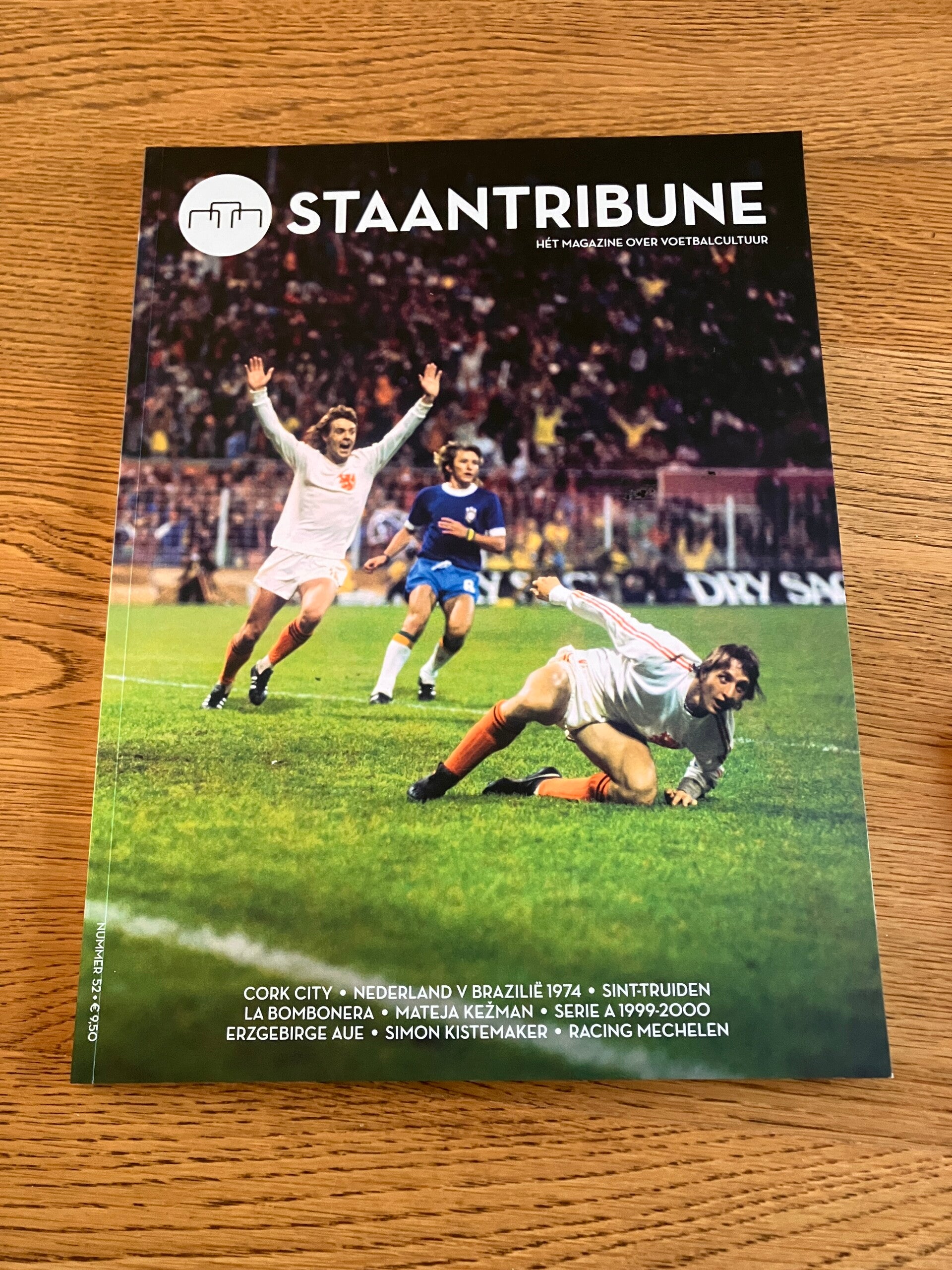 Staantribune 52
