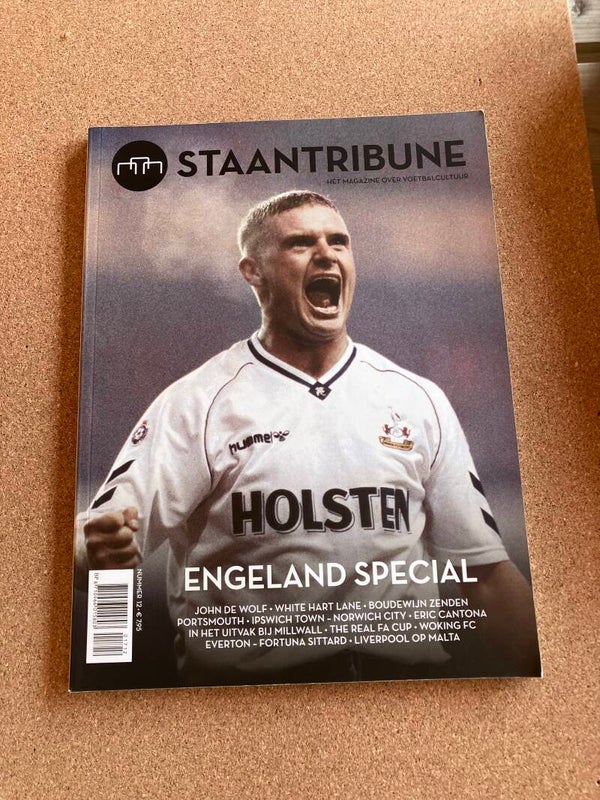 Staantribune 12