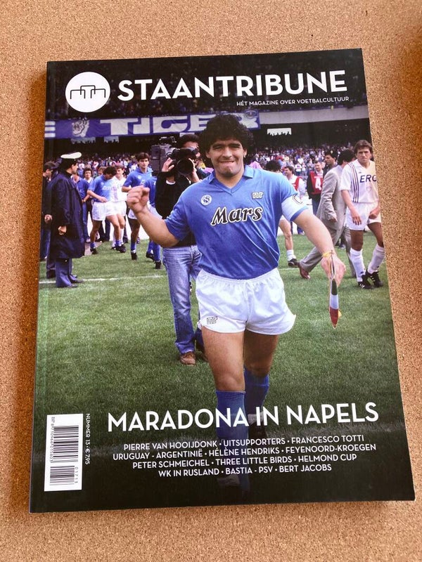 Staantribune 13