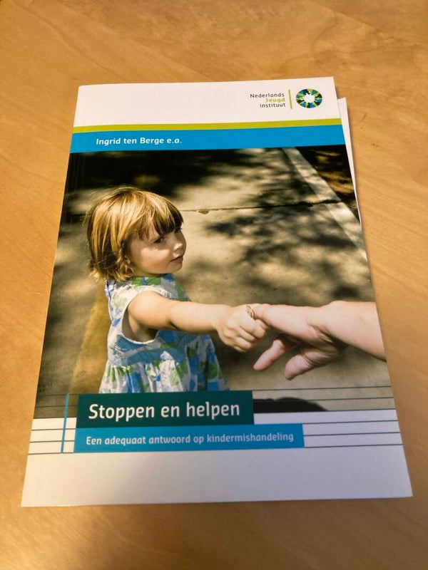 Ingrid ten Berge e.a. - Stoppen en helpen