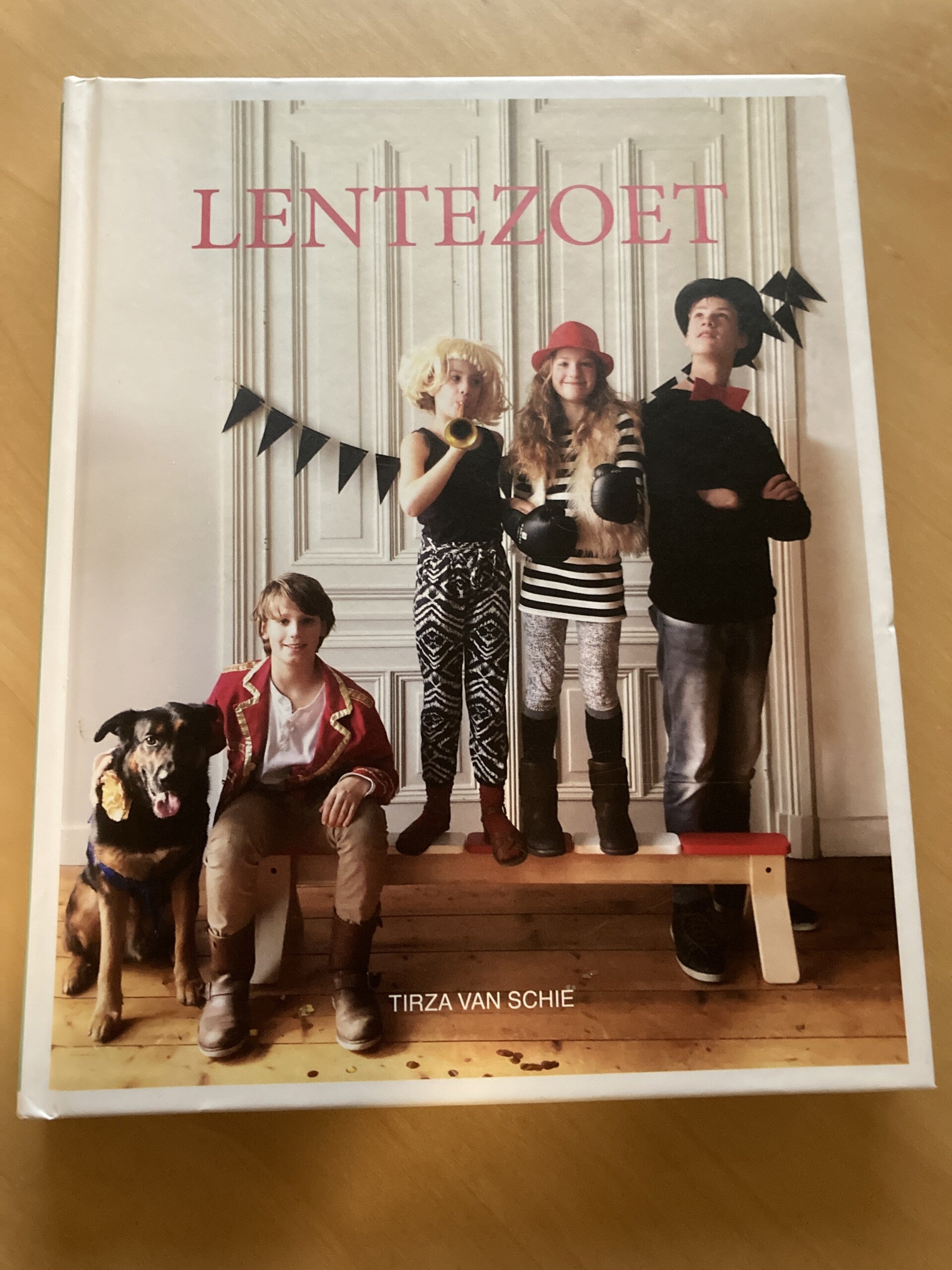 Tirza van Schie - Lentezoet