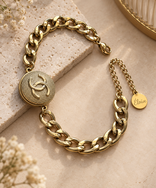Statement bracelet chanel