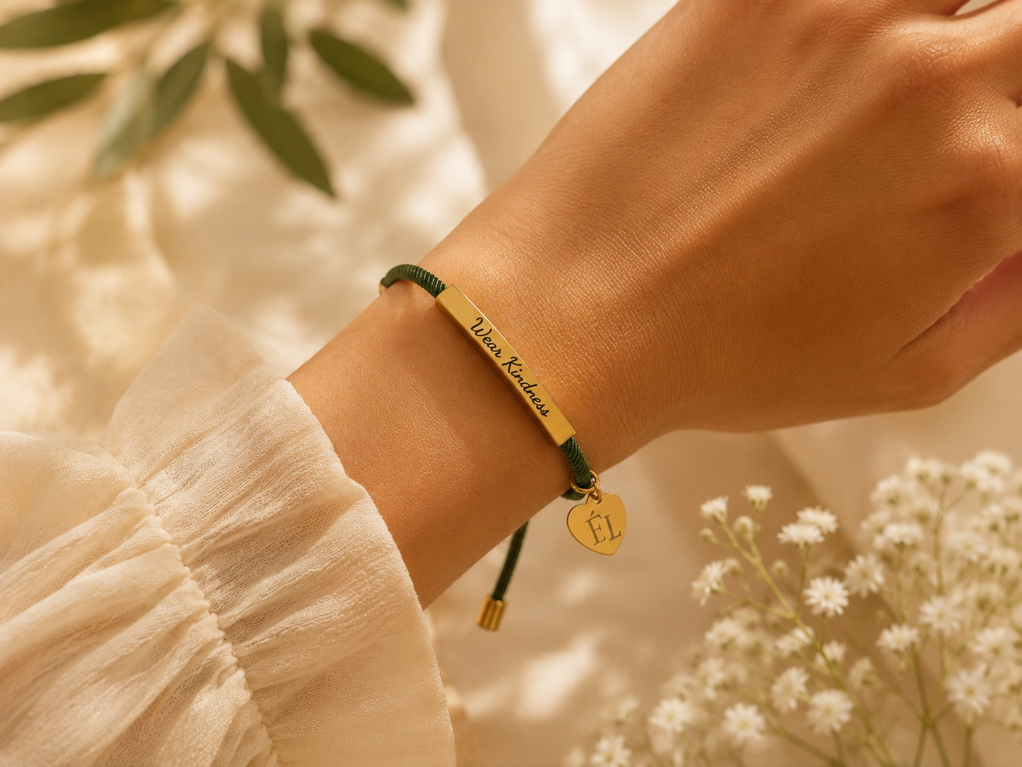 Statement armband