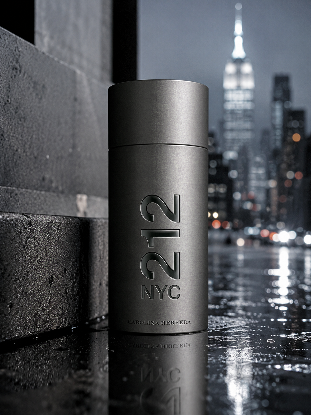 Carolina Herrera 212 NYC Men EDT (3.4 oz / 100 ml)