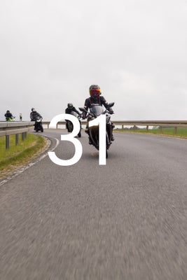 8ac6bd7b-4d62-45fa-8771-21caf6c97e9f-standard.jpg