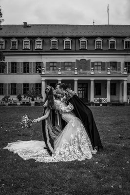 8f59e825-dcd7-4141-a656-8ef400f4c0e2-standard.jpg