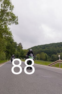 d0cfbc4f-8ee9-4086-8cc2-692dfb820fec-2-standard.jpg