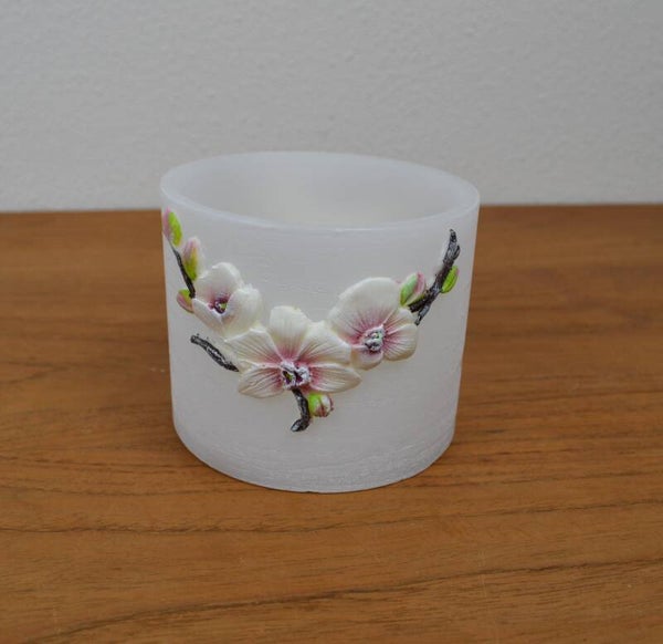 Handgemaakt paraffine windlicht met orchideeën – sfeervolle waxinelichthouder