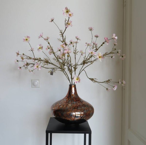 Vaas "SEV " met 3 Silk-Ka Cosmos takken