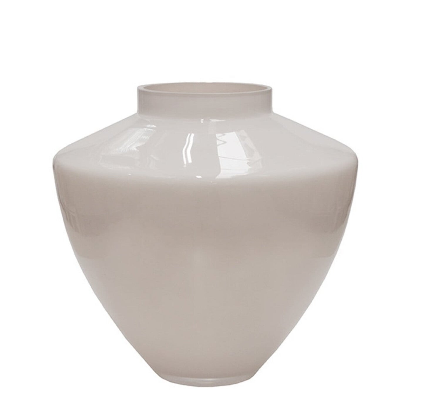 Vase the World - Vaas Kagera M ivory Ø33 x H32 cm