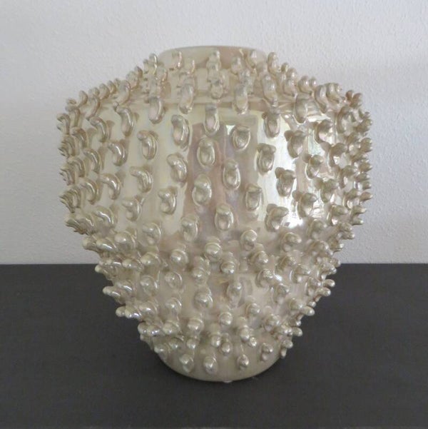 Ronde Handgemaakte Parelmoer Vaas – Keramisch 30 cm | Luxe Decoratie