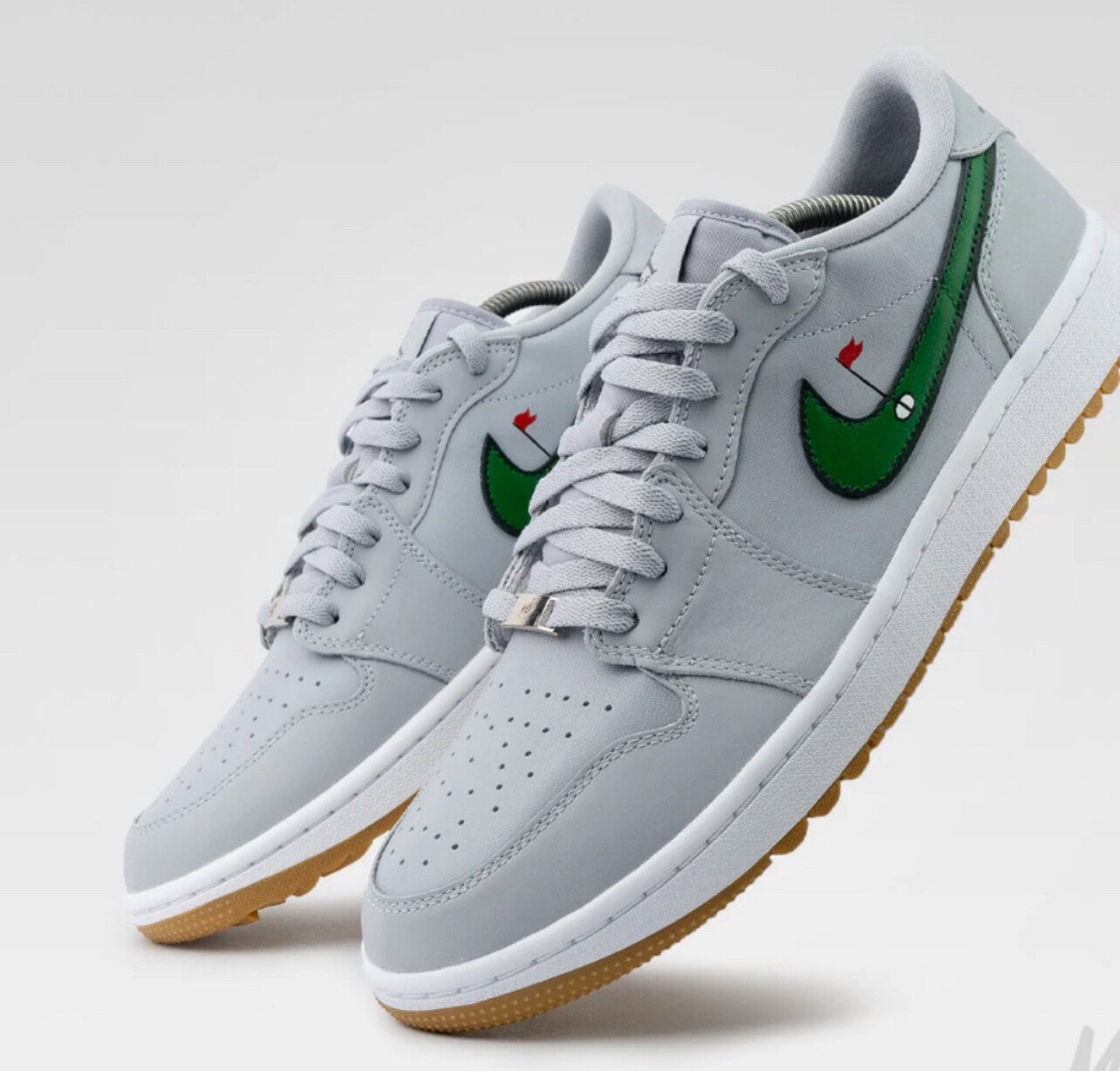 Custom Golf-Themed Sneakers – Hand-Painted Premium Design