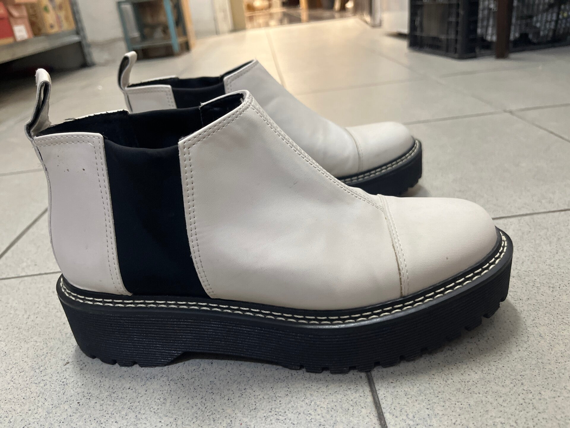 Women Platform - Size 37