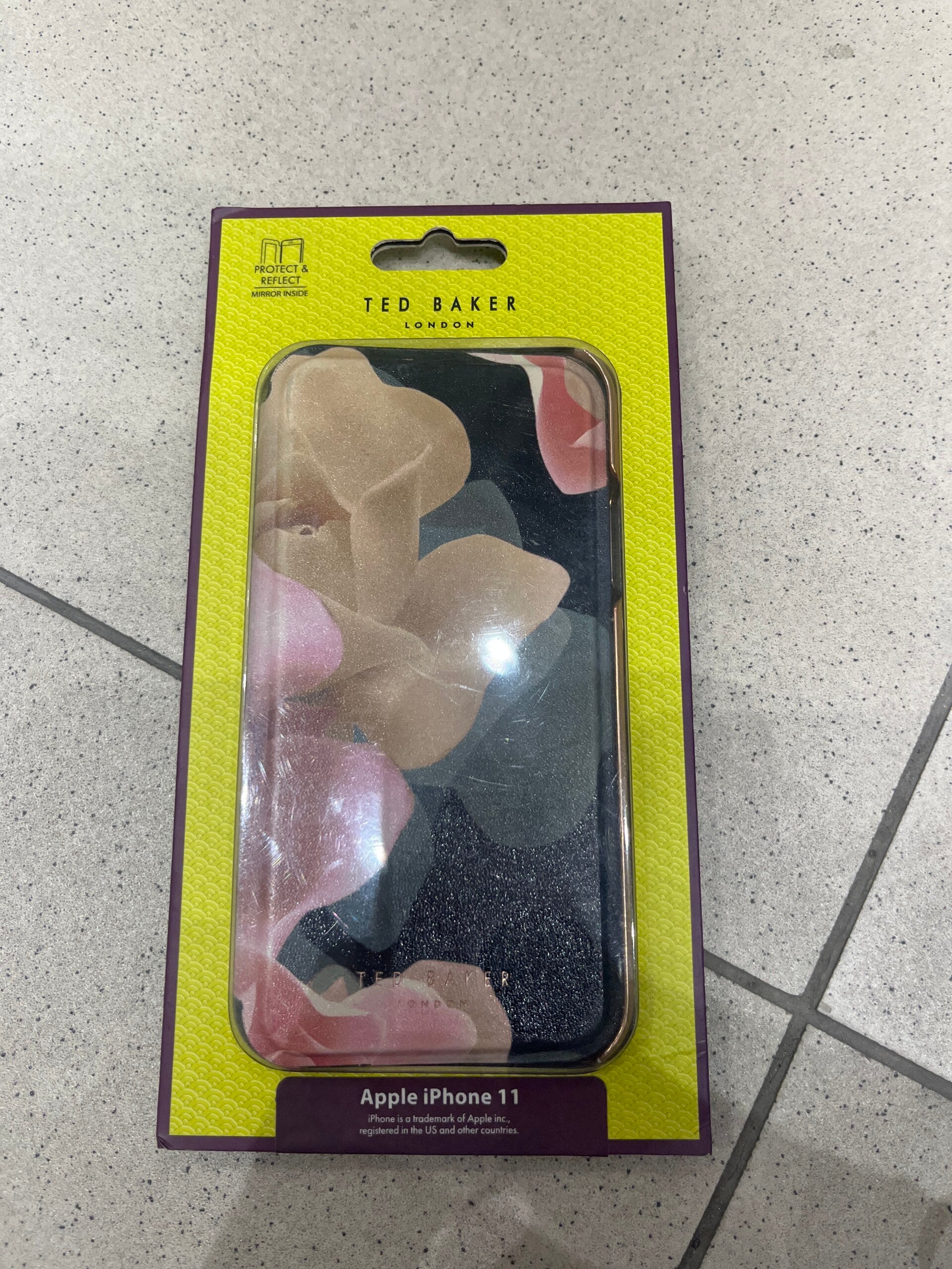 iPhone 11 Ted Baker - Phone Covers