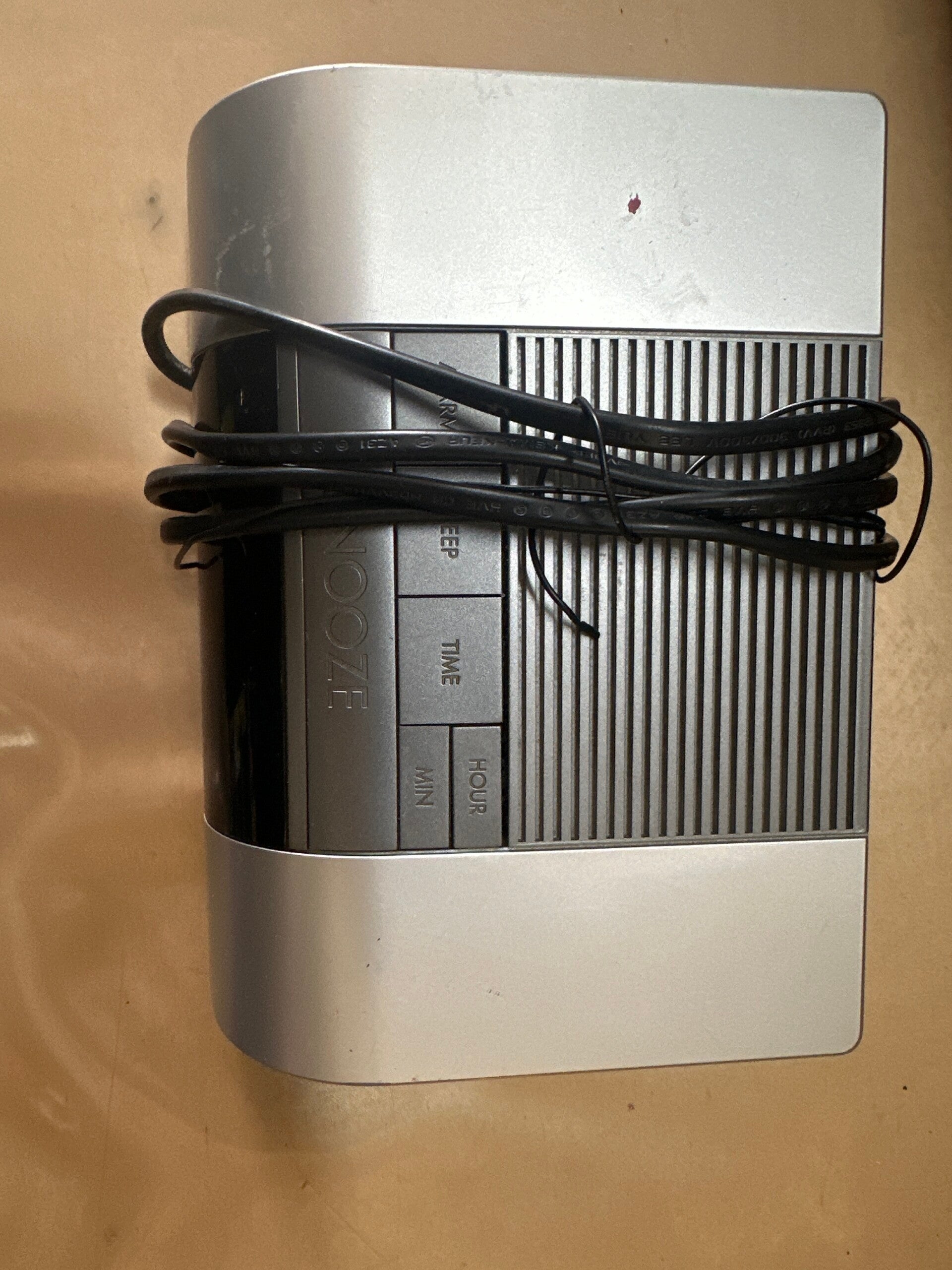 Retro Radio Alarm Clock - Electric