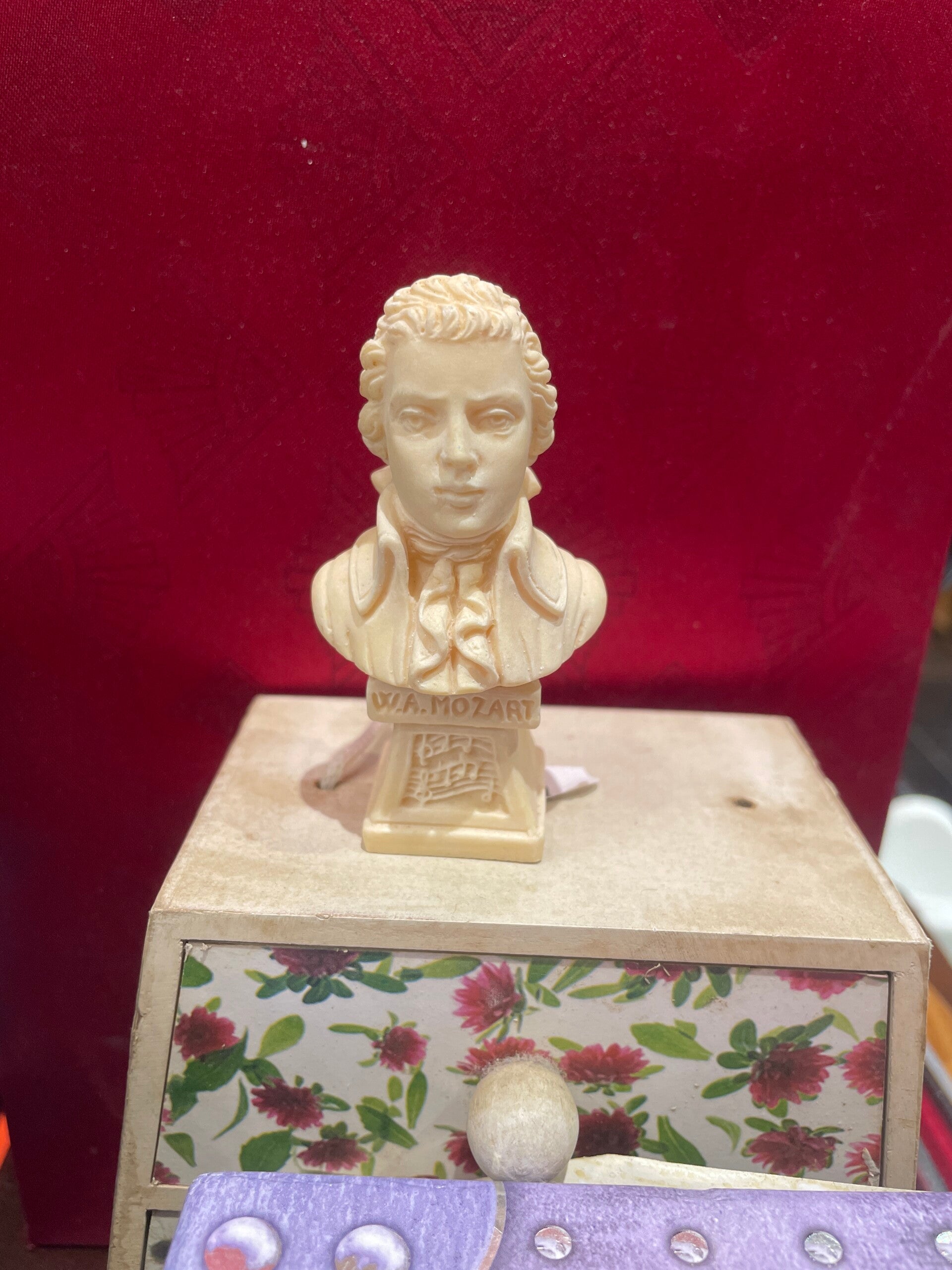W.A. Mozart Bust - Collectibles