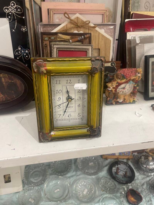 rectangular tabletop clock - decor*