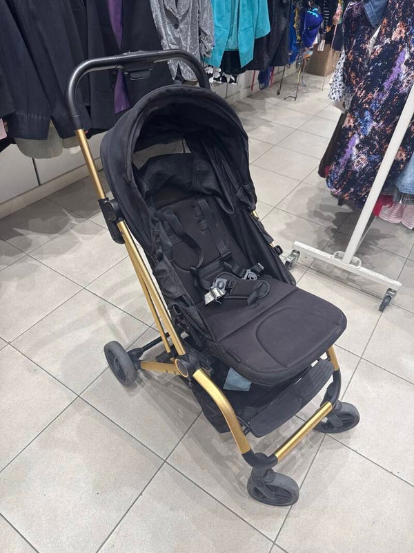 Gold Pushchair - Babies*