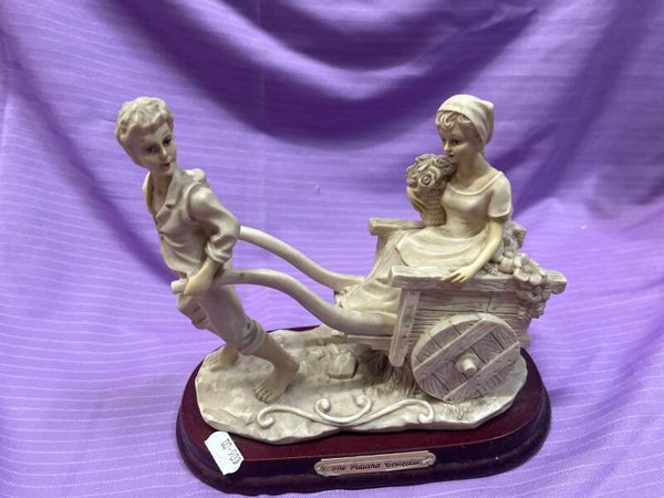 The Juliana Collection - Figurines
