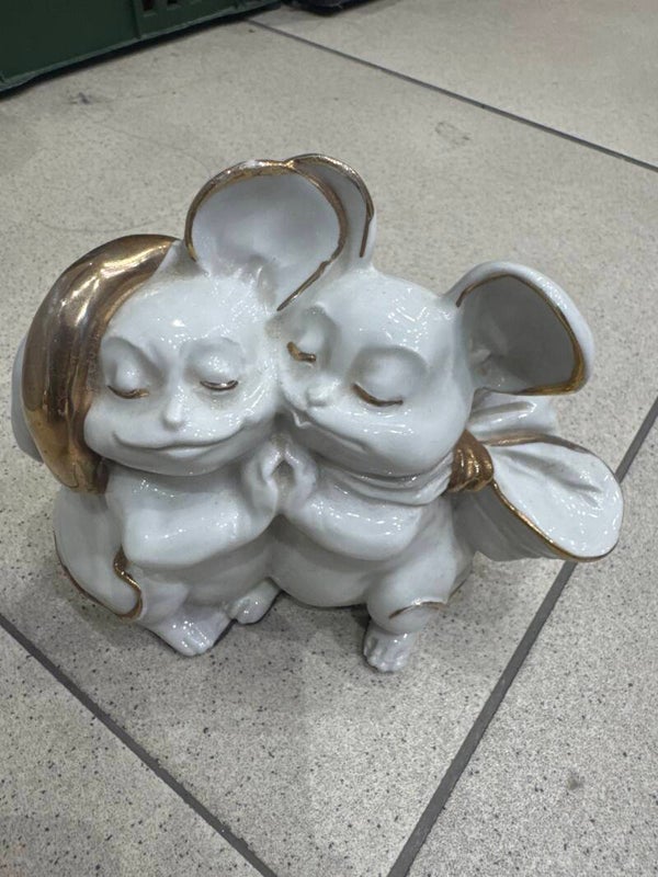 Mouse Couple Figurines-Decor***