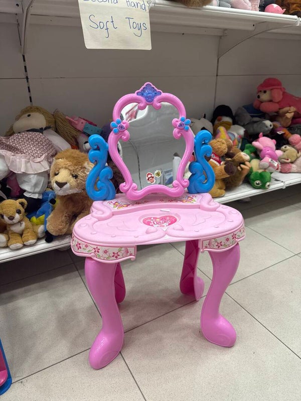 Vanity Table - Toys