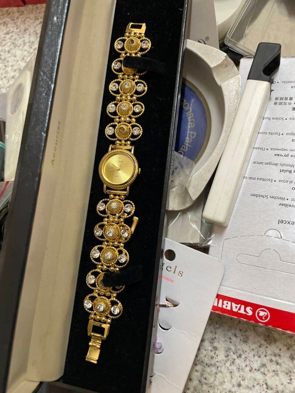 Lady Golden Watch - Watches