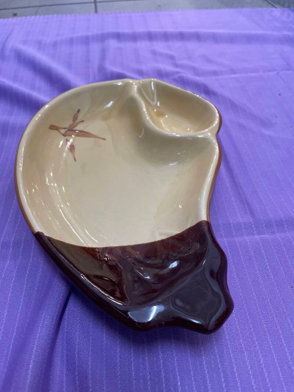 Ceramic platter/saucer- Supplies ***