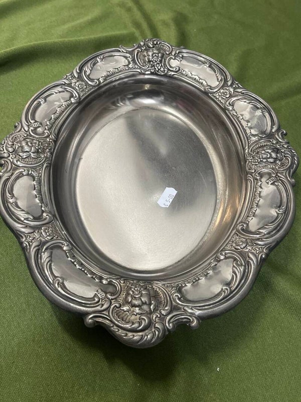 Silver Oval Bowl- Supplies ***