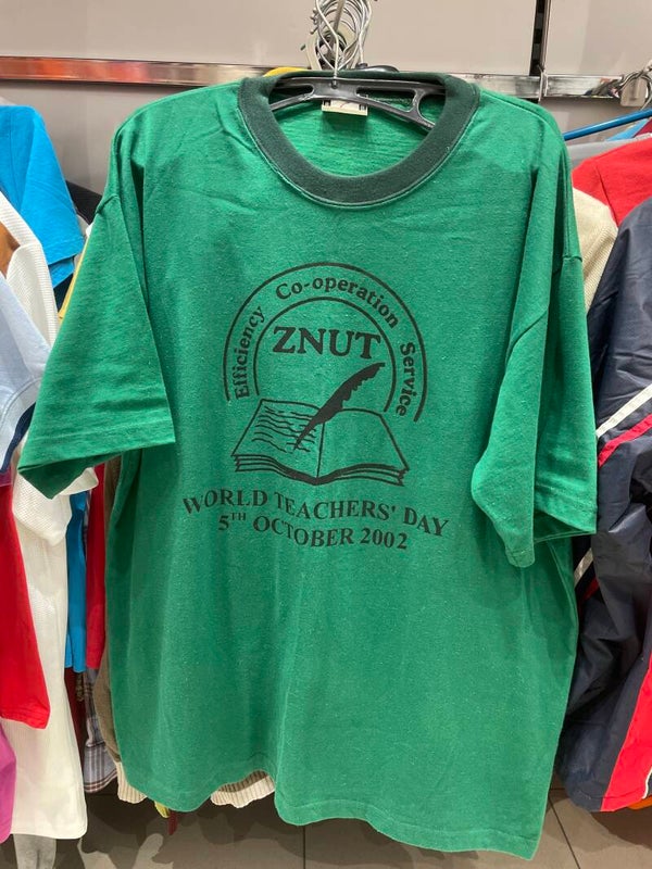 Men T-Shirt - Size 3XL