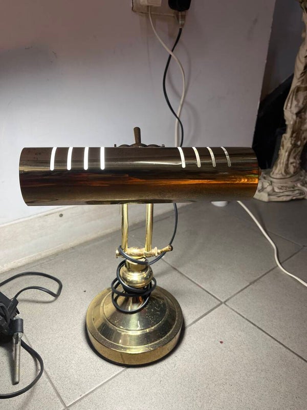 Vintage Brass Lamp-Vintage***