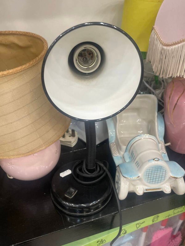 Black Table Lamp - Decor*