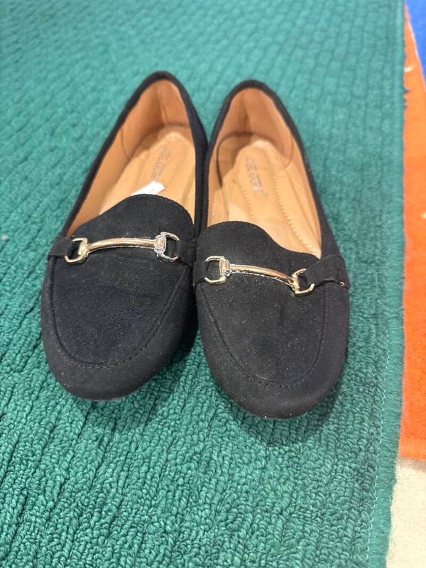 Women Shoes - Size 38