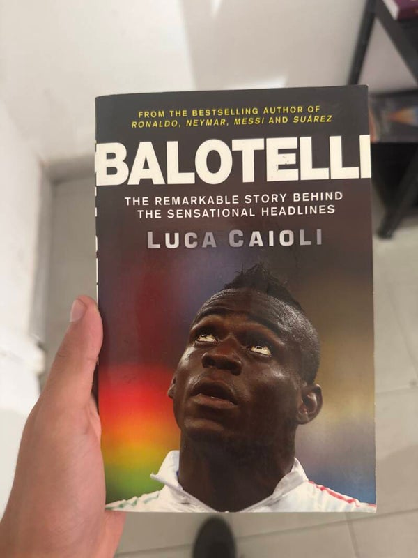 Balotelli - books*
