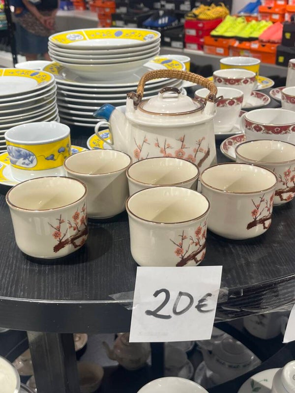 Japanese-style porcelain tea set - Supplies*