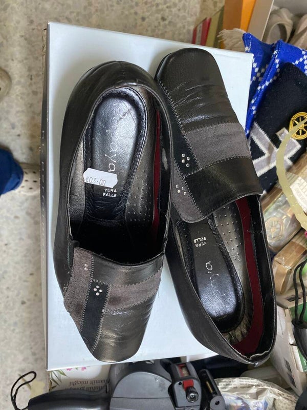 Women’s Shoes - Size :-39 - Shoes