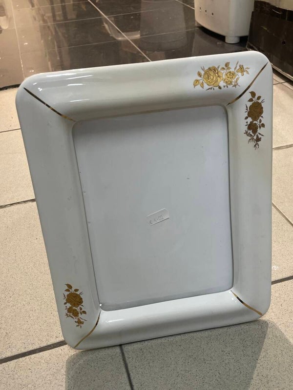 Porcelain picture frame-Decor ***