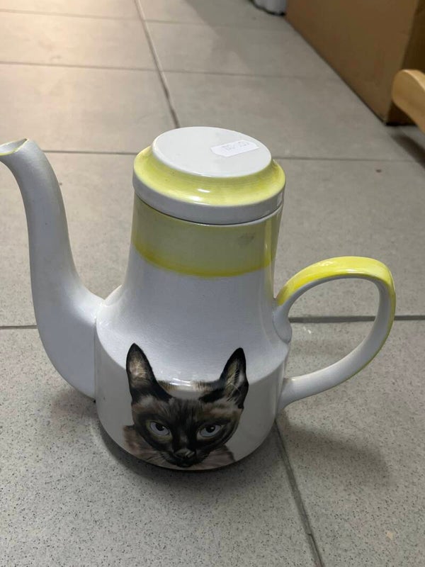 Porcelain Teapot - Supplies