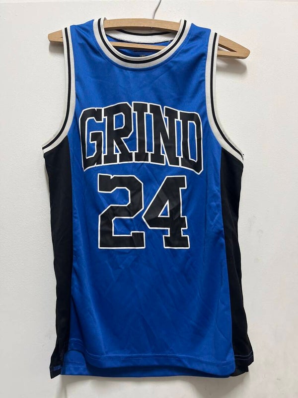 Men Sleeveless Vest - Size Small