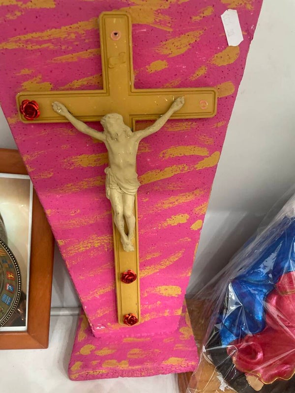Pink crucifix- Religious ***