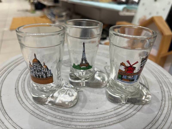 Souvenir Glasses-1€ each-Souvenir***