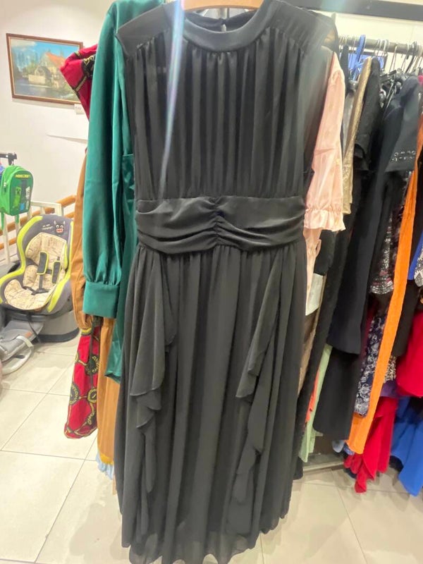 Women dress - Size-M-clothes ***
