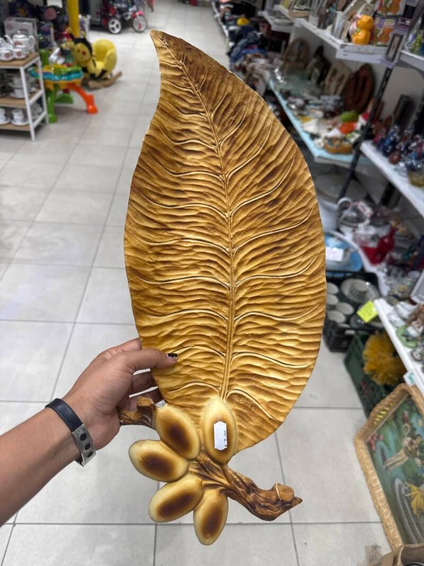 decorative leaf-shaped tray or wall plaque-Decor***