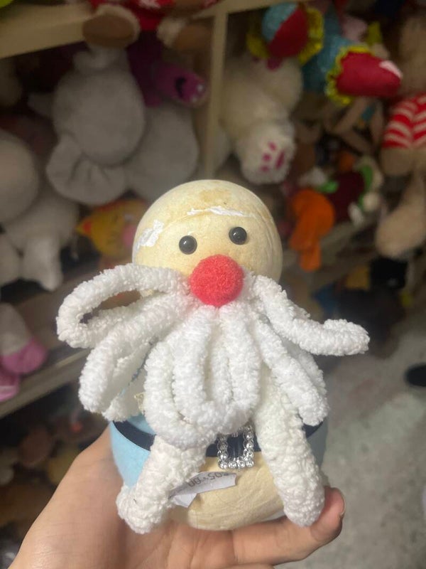 PLASTIC SNOWMAN TOY~TOYS~***